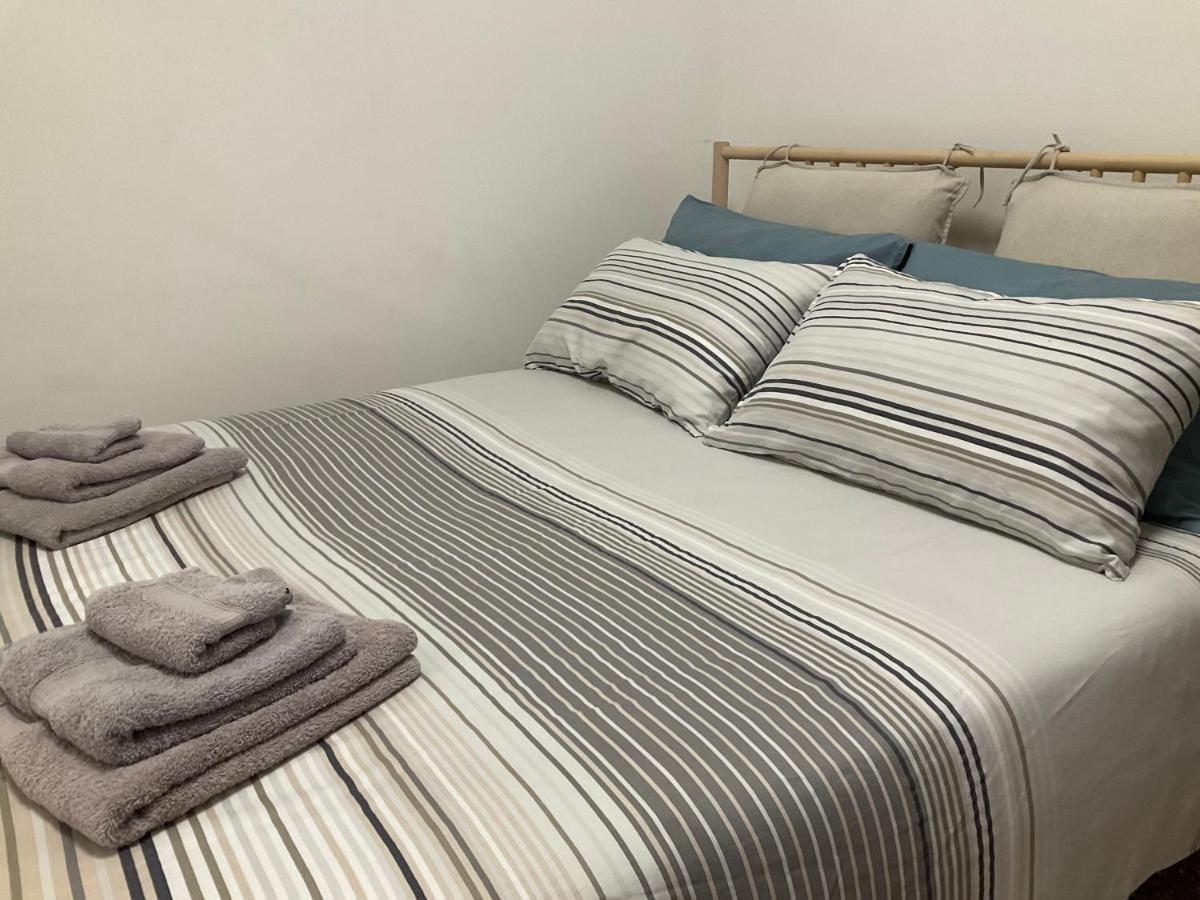 Studio 25 Apartment - Near Metro M3 มิลาน ภายนอก รูปภาพ